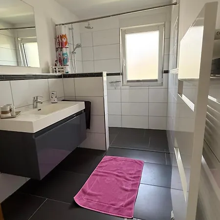 Monas Gaestezimmer Am Steinhuder